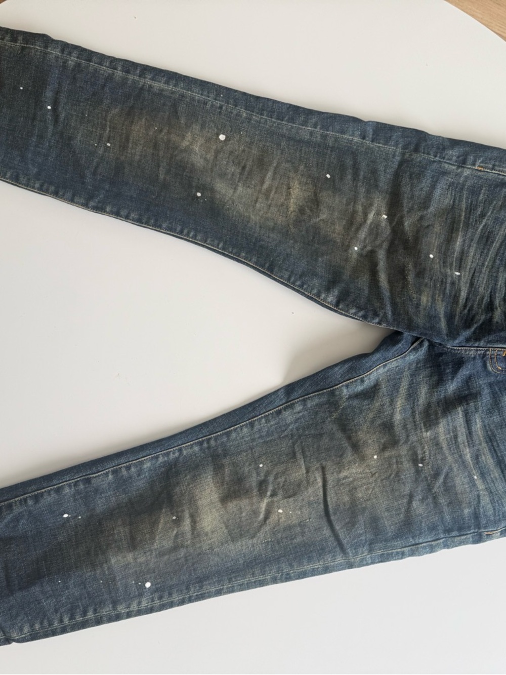 Men's Skinny Jeans in Dark Blue with Paint-Splatter Detail
